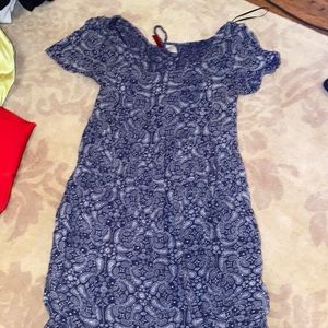 Divided dress. Blue paisley print. T shirt dress